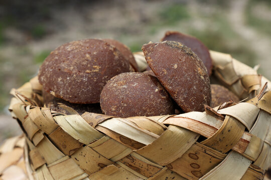 Chocolate Jaggery Cube
