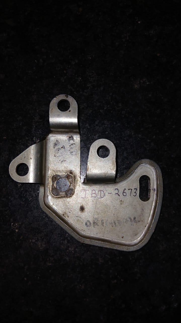 Engine Bracket
