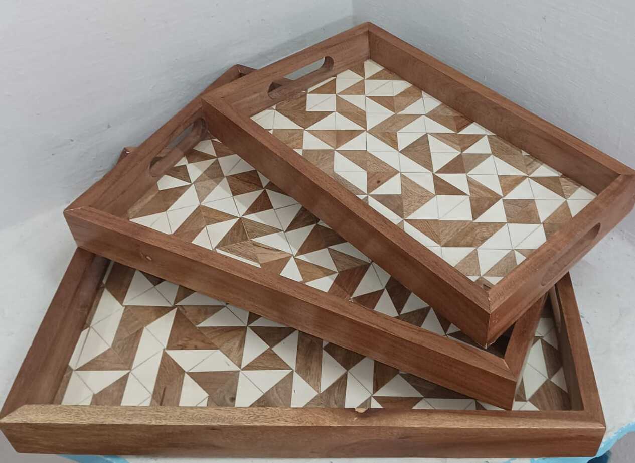 WOODEN DESIGNER TRAY