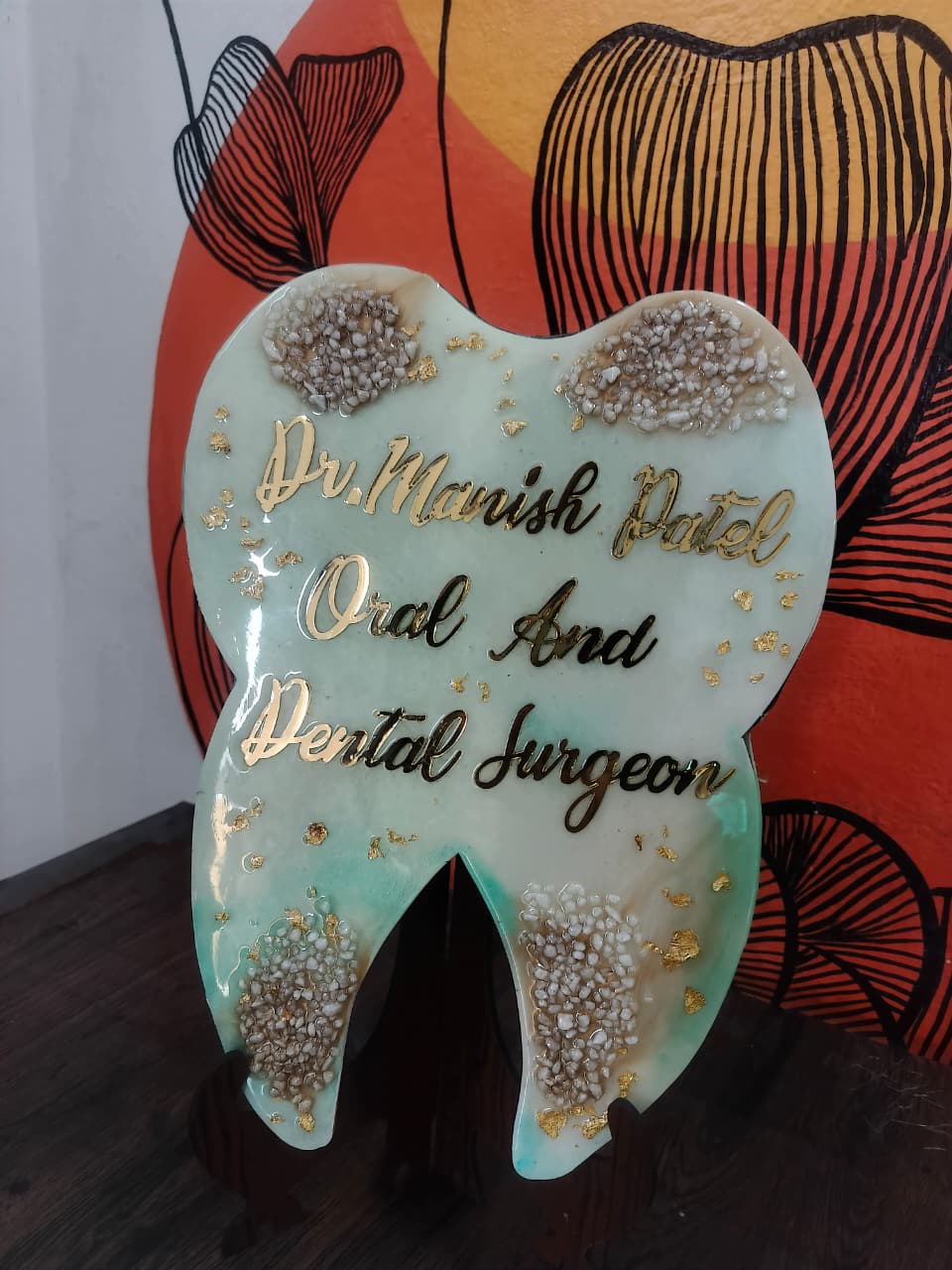  Customized Resin Tooth Name Plate