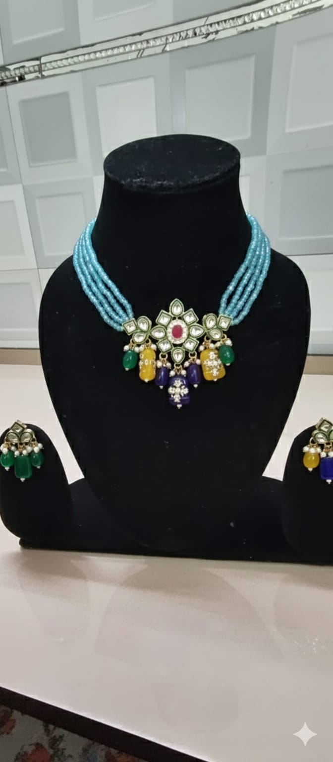 Multi Color Pendant Style Necklace Set